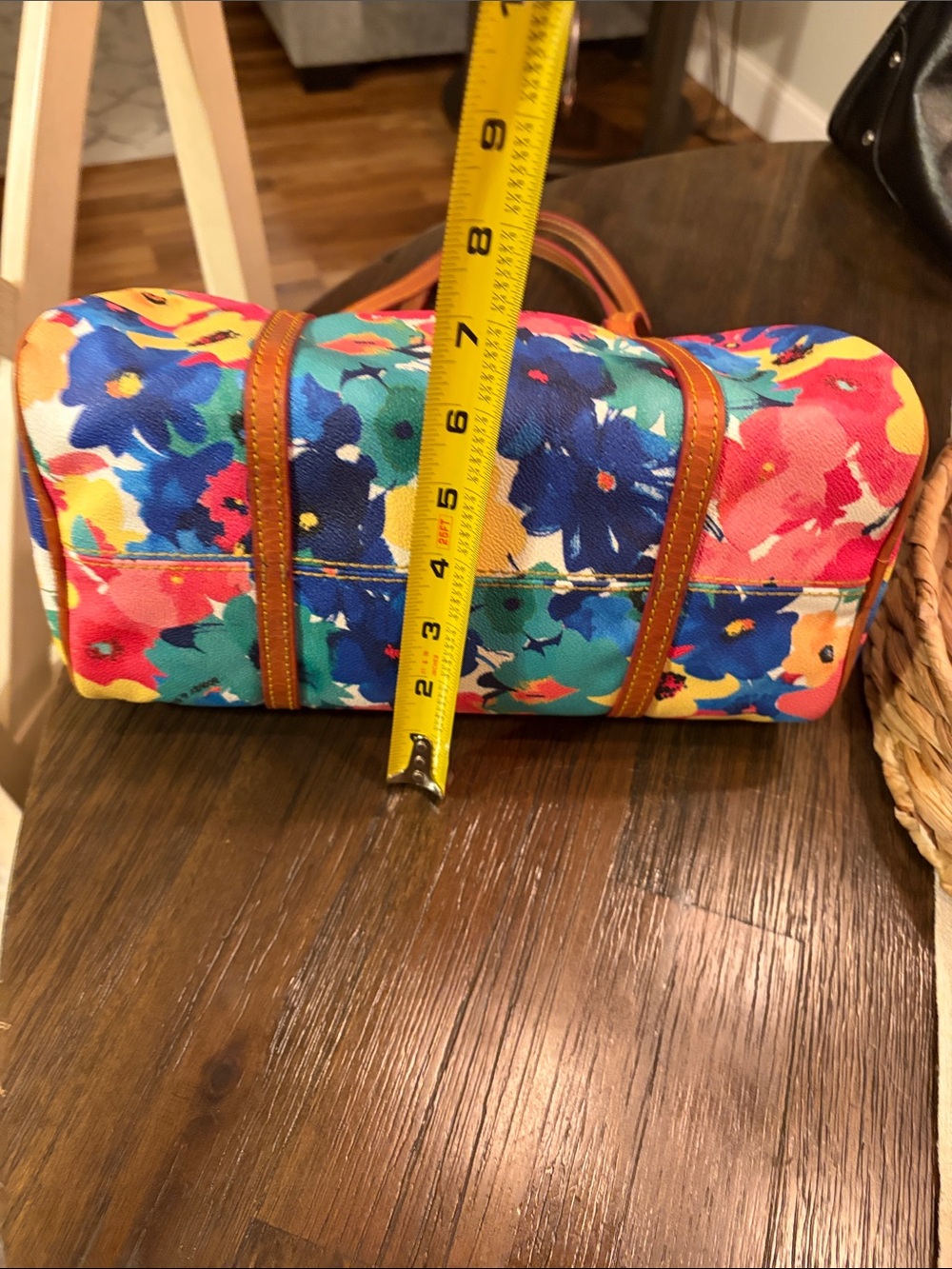 Dooney & Bourke Watercolor floral Barrel Bag๐๐โค๏ธ - Picture 15 of 16